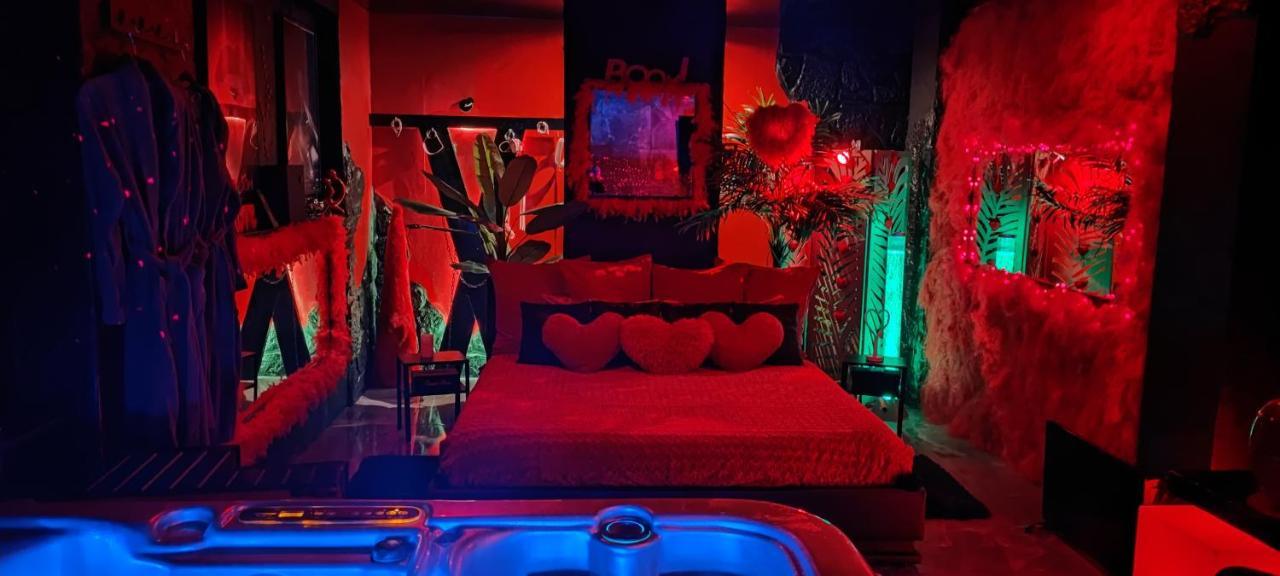 Loft Romantique Hammam Spa Privatif Playroom Grenoble Zimmer foto